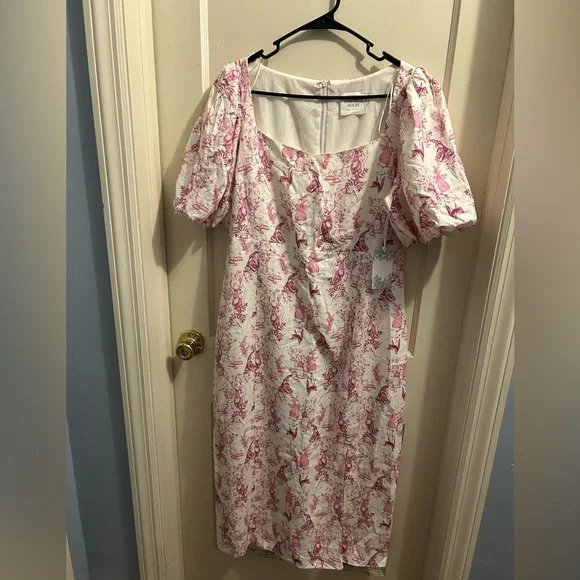 NWT Hyacinth House by Tuckernuck Woodland Wilma Midi Dress in a pink white L. - Picture 3 of 8